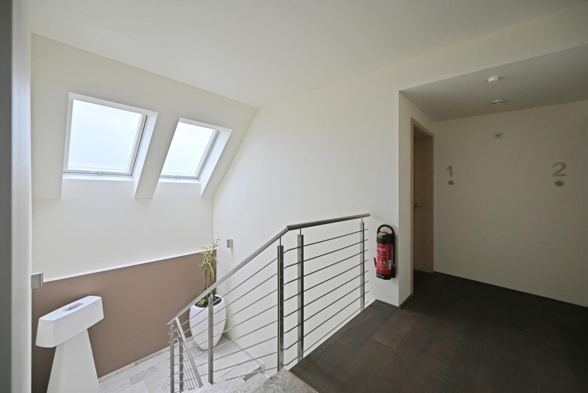 Bernstadt  Modernes & Gepflegtes Hotelzimmer Mit Kueche! מראה חיצוני תמונה