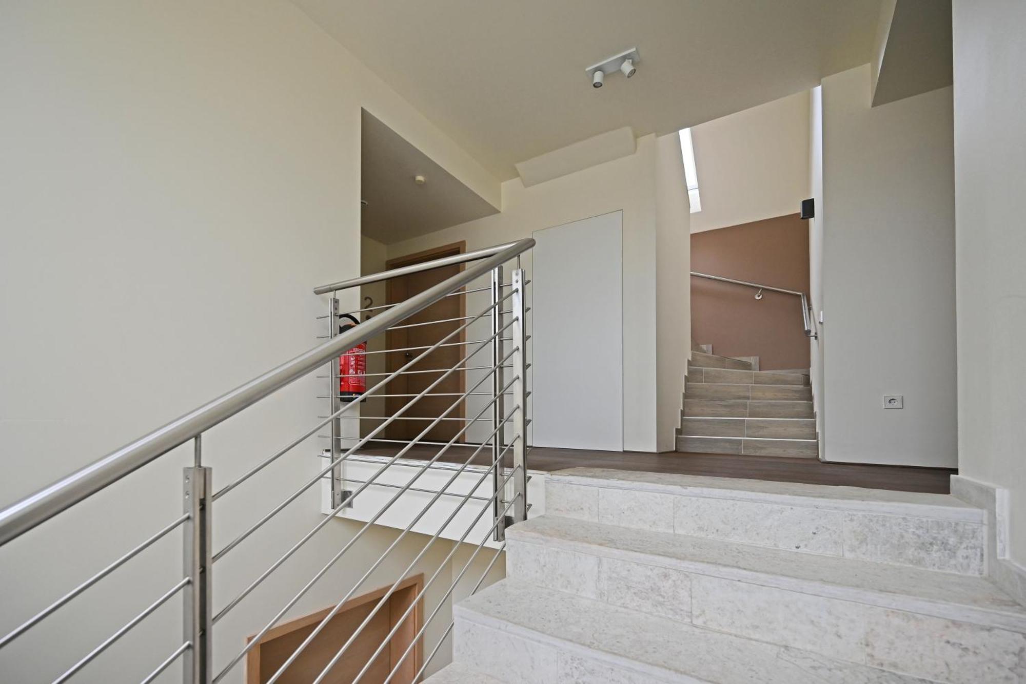 Bernstadt  Modernes & Gepflegtes Hotelzimmer Mit Kueche! מראה חיצוני תמונה